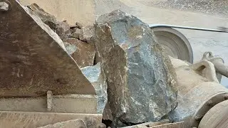 &lsquo;Big Rock Crusher Machine: A Giant in Action&rdquo; Big Rock Crushing: A Powerful Process&rdquo;#stonecrusher 