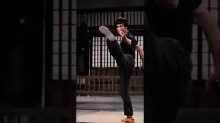 Bruce Lee&rsquo;s Mastery of Leg Control &mdash; A Training Moment | Sora AI