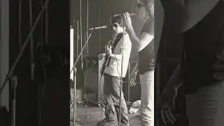 The Void-Blow Away London (Yoke And Calamity) (Live WPNR 4-7-1980)