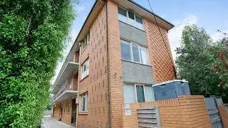 Rental Properties in Melbourne: St Kilda East Apartment 1BR/1BA by Property Management in Melbourne