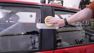 Meguiar's Ultimate Black Plastic Restorer -muovi ja kumiosien kunnostus ja suoja-aine