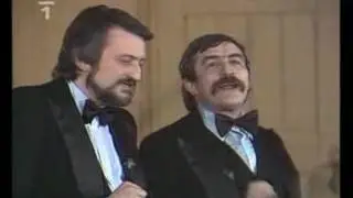 Lasica a Satinsk&yacute;  po &Scaron;v&eacute;dsky