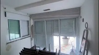 BLECAUTE TOTAL COM JANELAS E PORTAS AC&Uacute;STICAS COM PERSIANAS AUTOMATIZADAS | ACOUSTIC CLASS