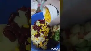 Fruits chat #delicious #yummy #Masla chat#foodie #fyp @ahsanraza3950 mom's kitchen 
