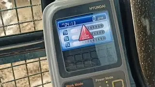 Hyundai Excavator COMM ERROR ⚠️ problem kese thik kare😱😱.#hyundai #excavator #@Operatormoti