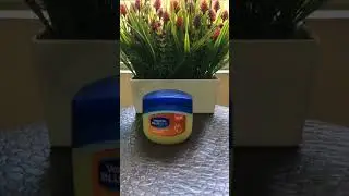 Vaseline BLUESEAL Nourishing Skin Jelly Vitamin E #Stockvideo#Viral#Shorts
