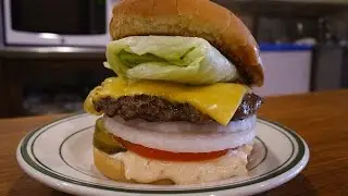 Inside Pie 'n Burger | The Burger Crawl - Ep. 24