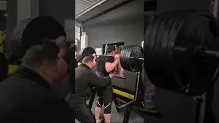 220KG / 485LB Squat #strongman