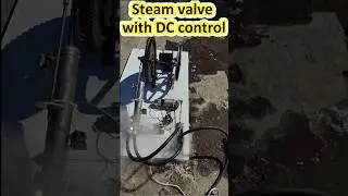 Steam piston with electric valve