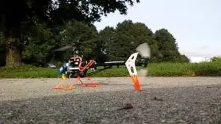 My Blade 300X Spoolup Vibration Captured by Samsung S4 4X Slo-Mo [120fps]