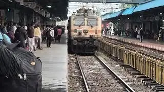 Rail crossing and high speed action at Nasik Road Station | Nasik Road Railway Station