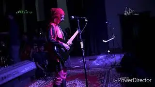 5 Gitaris wanita terbaik indonesia