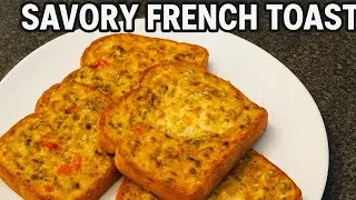 Who said French toast has to be sweet? 🥖Try this savory twist that&rsquo;s crispy #food #easyrecipe #toast