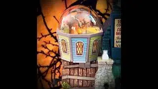 Lemax Spookytown  The Full Moon Diner