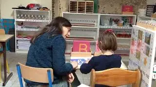 Bande annonce : Une &eacute;cole diff&eacute;rente (film documentaire r&eacute;alis&eacute; par les &eacute;l&egrave;ves de 3 &agrave; 11 ans - 2024)
