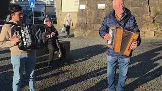 Concertinas | Em dia de feira | Em Monção |