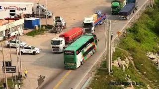 BUSES DEL CENTRO POR EL PUENTE SURCO  DESPUES DE UN INCIDENTE