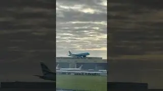 BA SPECIAL LIVERY LANDING (LHR) #plane #aviation #heathrowplanespotting #speciallivery #BA #planeztv