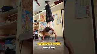 DAY 8 of learning handstand push up#calisthenics #balancefitness #handstandpushup #shorts #challenge