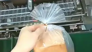 Automatic Bread Bagging Machine Twist Tie Sealing Machine