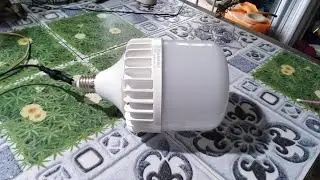 test bóng đèn búp 2 màu trắng vàng