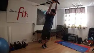 TRX Dynamic Shoulder Stretch - TM Fitness