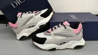 Dior B22 Pale Pink Grey 3SN231YKB H069 Review from Supkicks