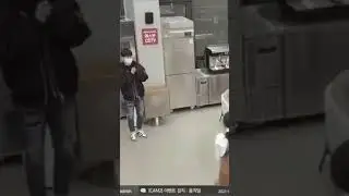 crazy girl dance in office korea 🥰🥰😮🇰🇷❤️ #trending #viral #korean #crazy #girl #nature #southkorea