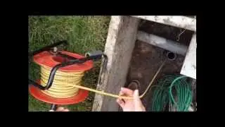 Measuring the water level in a well