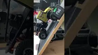 T-Hunter  #rc #crawler hitting 57 degrees!