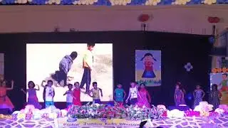 anganamandhi goti war goti nach,lal hirvi gol piwali kach #podarinternationalschool #arsalanthelion
