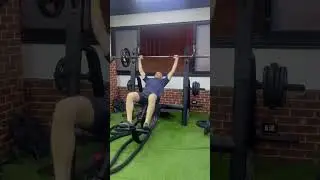 Incline Bench Press #chestday #strength #strong #muscle #gains #fit #motivational  #gym #shorts #fyp