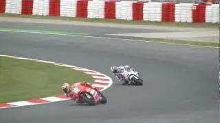Nicky Hayden vs Karel Abraham MotoGP Catalunya 2011