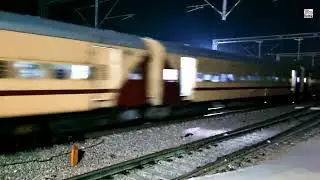 (Real Track Sound )Wag 9 with Some ICF Couches Throws passing at Dausa Junction In Night