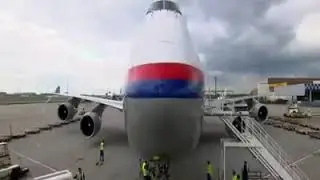 What Airplane Toilets Do With Your Waste360p