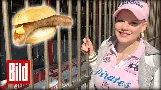 Melanie Müller verkauft Bratwurst am Ballermann