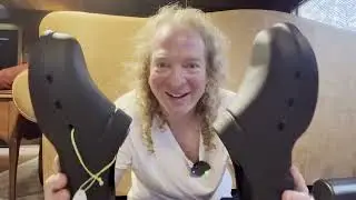 OOFOS Recovery Clogs
