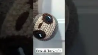#reels #sloth #crochet #handmade #diy #amigurumi #jlfibercrafts #smallbusiness #smallbiz #fiberart
