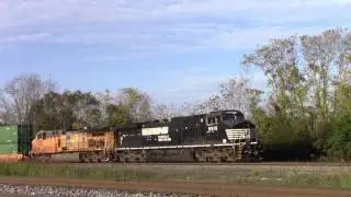 NS 232 at Macon Junction NS 9515 UP 5777