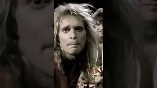 Van Halen - David Lee Roth vs. Sammy Hagar - Who Was Better? #shorts  #vanhalen #eddievanhalen