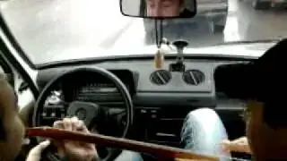 В пробке играем на гитаре).mp4