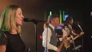The Cyclones 'Wagon Wheel' / Darius Rucker (Cover) Live Wedding Band Surrey - AliveNetwork.com