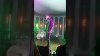 Bite My Tongue / Take It Out On Me (Logan Henderson Live @ The Peppermint Club Oct 5, 2018)
