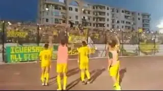 MOB 1-1 JSK | l'ambiance des supporters avec les joueurs apr&egrave;s la fin du match
