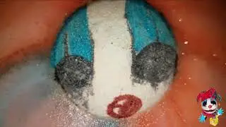 Glitter and Gore :  31 Terror Clown Bath Bomb Demo