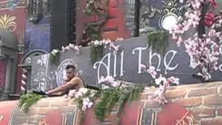 TomorrowWorld 2013 Sunday Main Stage Sultan & Ned Shepard new Track!!!!!