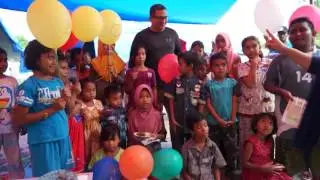 Dr Syafrizal Abubakar celebrated his birthday at a refugee camp, Meureudu, Pidie Jaya.