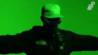 Vontee the singer - Urus (Live performance w/ AP)