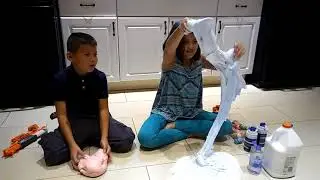 Making fluffy slime on the floor
