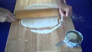 How to roll out a homemade flour tortilla